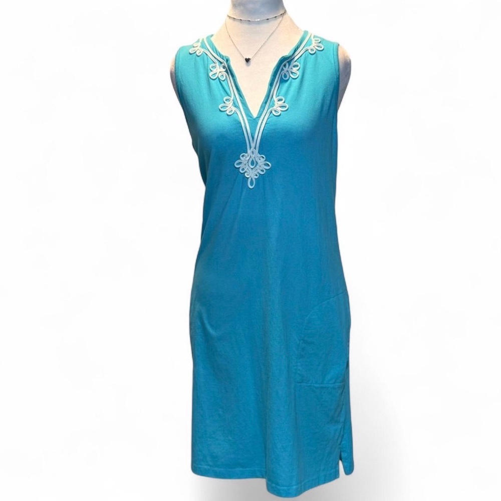 Lands End A-line Shift Dress Light Blue White Embellishment Size 6, P-P 20, L-35